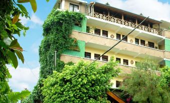 Kindoroko Hotel