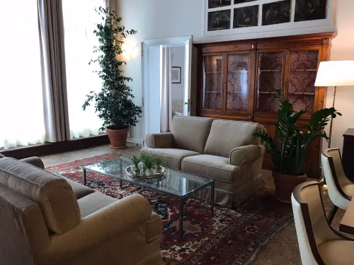 Suites Alla Maddalena - Homestays