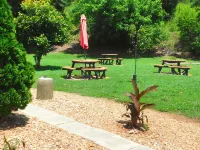 Quality Inn Jonesville I-77 Hotels in North Knobs