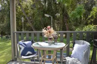 Jervis Bay Cabins & Hidden Creek Campsite Hotels in Woollamia