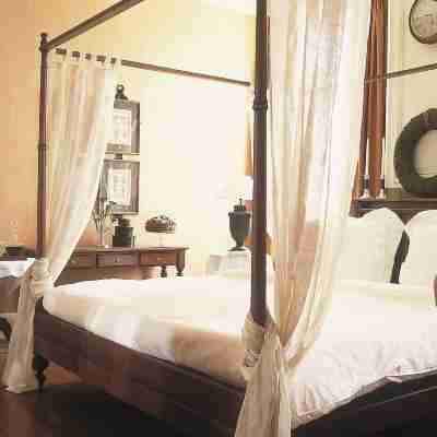 Hotel Recour Rooms