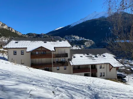 Résidence Plein Soleil Отели в г. Савойя