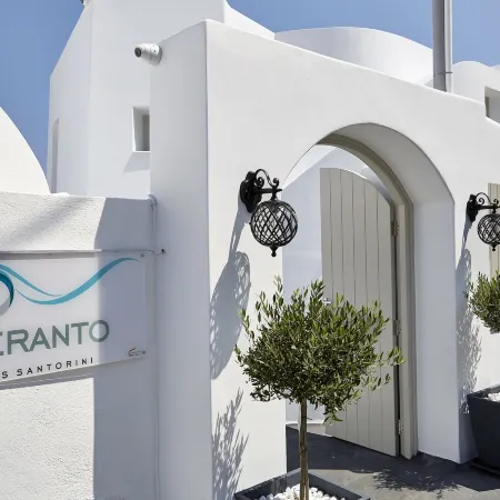 Aperanto Suites