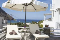 Nymfes Hotel