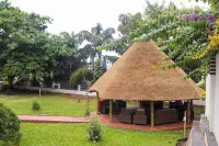 Emmaus Guesthouse Kampala - Pensions