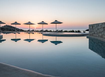 Kavos Hotel & Suites