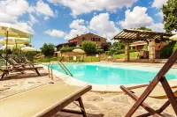 Agriturismo & Cantina Tenuta Casteani Hotel di Roccatederighi