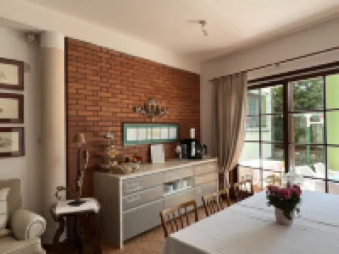 Dietrichsteinerhof Apartments & Rooms Hotels in Villach-Land