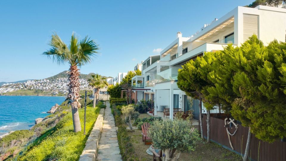 Luxury Waterfront House 9 Min to Yalikavak Marina