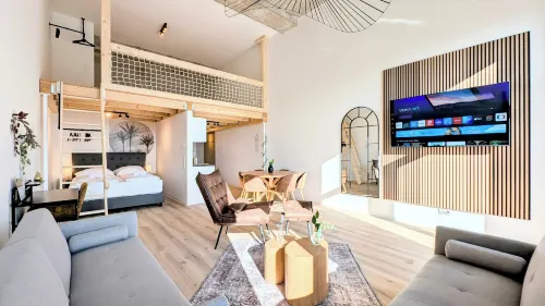 ANDRISS - Stilvolle Lofts & Penthouses - Premium Wohnen mit Parkplatz & Workstations - Homestays