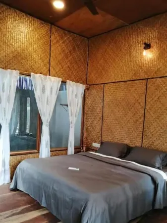 Blue Planet Отели рядом с достопримечательностью «Радханагар Бич»