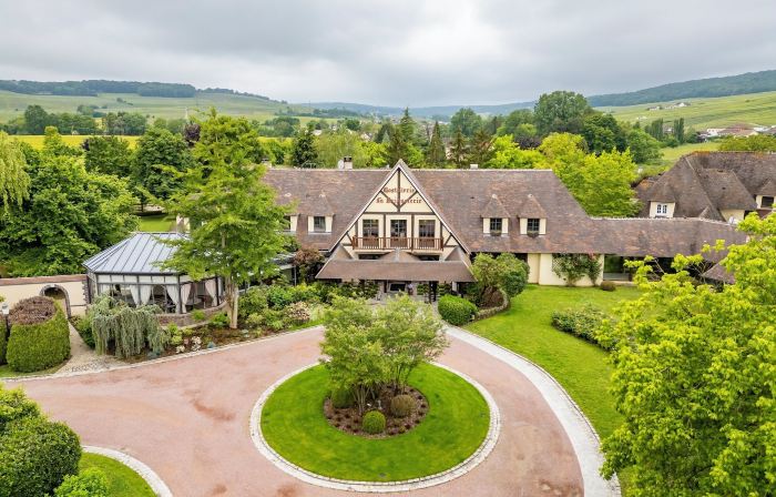 Briqueterie Champagne, A Beauvallon Hotel