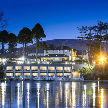 The Lakeside Hotel & Leisure Centre