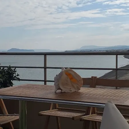 Xristinas Seaside Apartments
