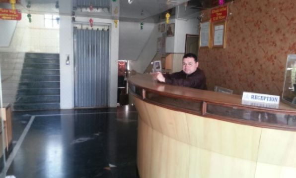 Hotel Dhruv Palace - Housity