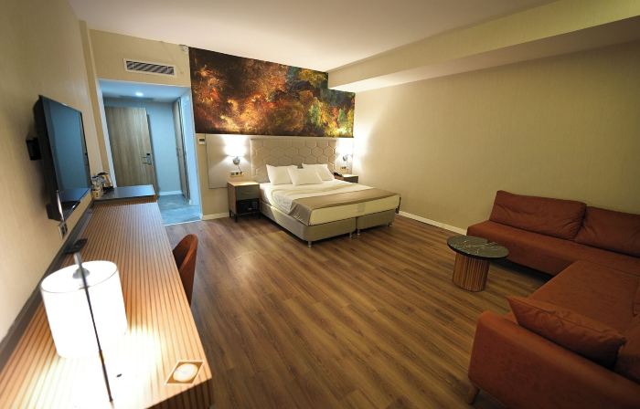 dayman hotel