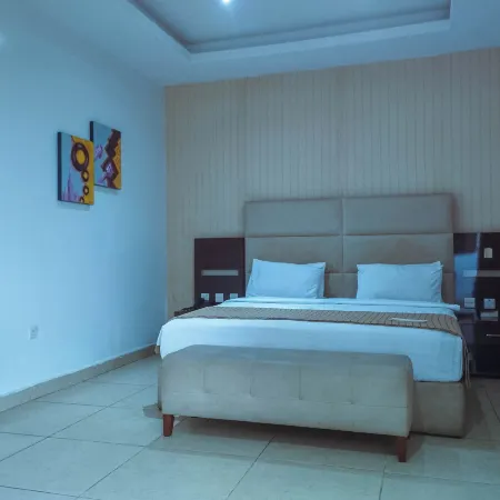 Fullmoon Hotels Owerri