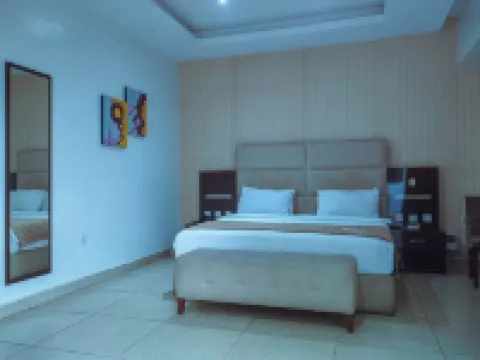 Fullmoon Hotels Owerri