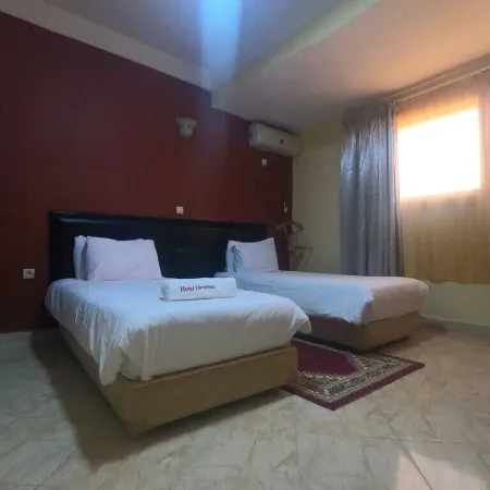 Hotel Doums