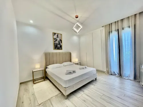 New Bright and Luxurious 2Bds in Rd Malaga B10 - Pet friendly
