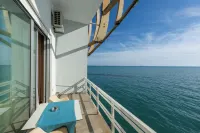 Ventus Harbor Hotel - Ocean View