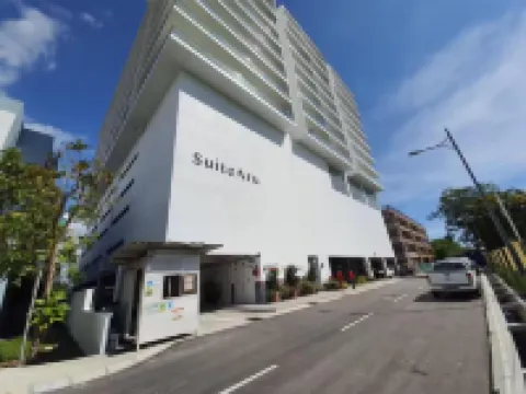 Aru Suites KK Танджунг Ару: отели