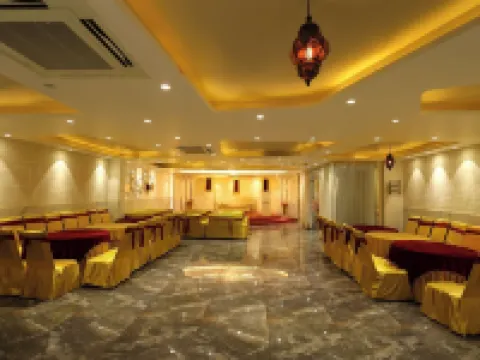 Hotel Darbar-E-Khas Hotels in Bareilly