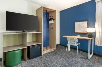 Spark by Hilton Seattle Airport