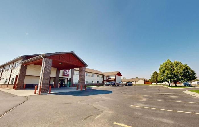 Western Executive Inn