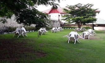 Filbon Hotel & Gardens