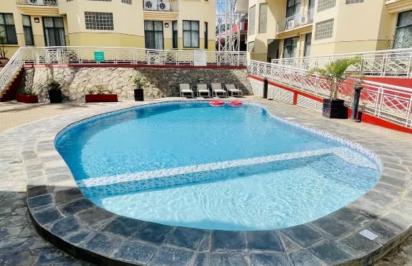 金冠酒店 - 阿魯沙