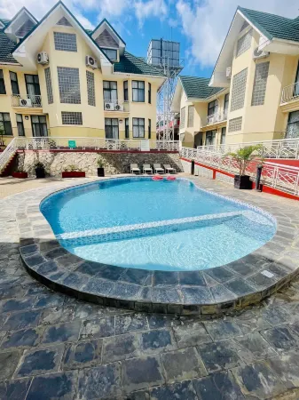 Gold Crest Hotel - Arusha Отели рядом с достопримечательностью «Arusha Clock Tower»