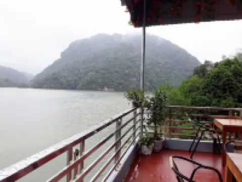 Nha Nghi Son Lam Babe Panorama Hotels in Nam Mau