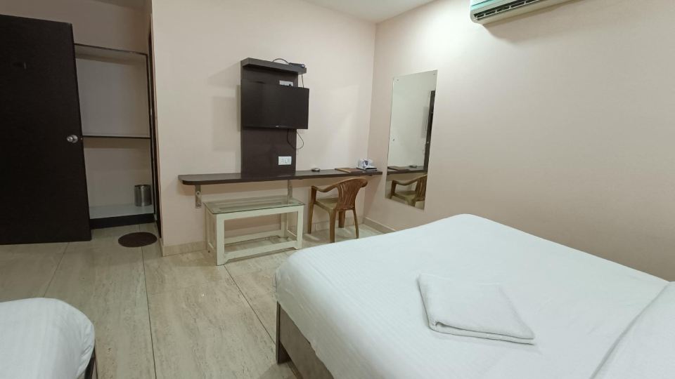Hotel Satyam