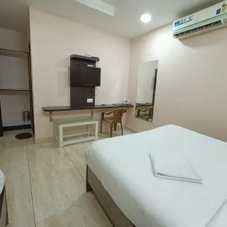 Hotel Satyam