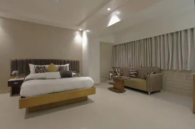 Hotel Ariana Residency Hotel in zona HDIL METROPOLIS