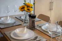 2 Bed Bungalow - Free Parking Hôtels à : 