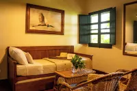 Estancia Iberá - Kolam Renang