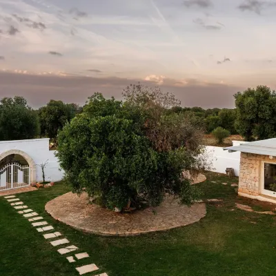 Masseria Della Piana Hotels near Costa Merlata