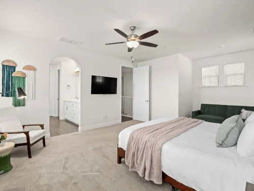 Brand New, Pool, Game Room, BBQ, 2 King Suites!