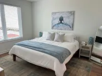 The Beached Whale! 2-bedroom condo with seasonal pool access in Colonial Beach