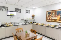 Hotel Guapindaia Praça - Bữa sáng