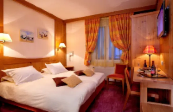 Logis Hôtel de la Tour - Spa