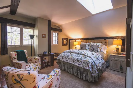 Old Monterey Inn