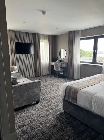 The Knowes Hotel & Restaurant Отели в г. Gardenstown