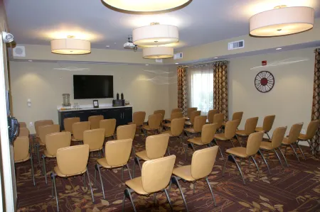 Candlewood Suites DENVER NORTH - THORNTON by IHG