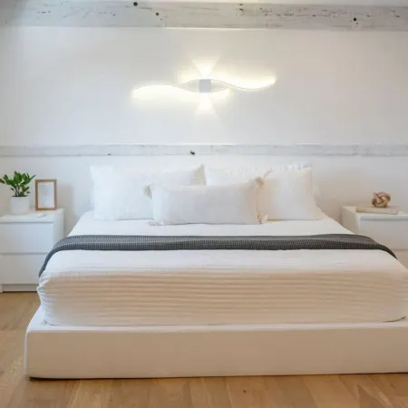 Romantic Tobacco Barn Getaway Hotels in Intercourse