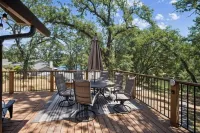 Cozy Cabin on the Cove - Lakefront with Private Dock