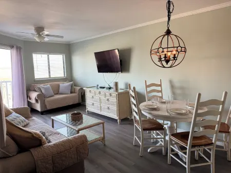 The Kerryman - Overlooks Bay Creek Marina! New Master Br Mattress March 2025