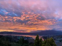 BELLA VISTA. Large Family Home. Views Forever.